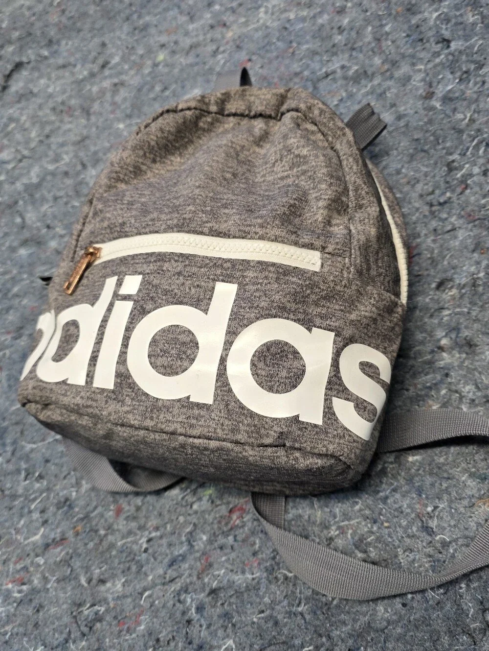 Addidas Mini Backpack Heather Gray With Golden Amber Pulls - Picture 3 of 11